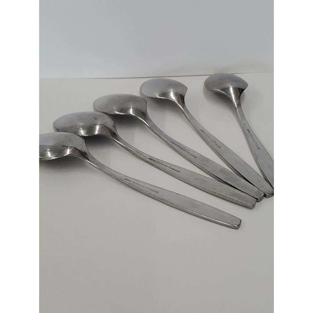Northland Stainless (Japan) Burnished Pattern #OHS125 By‎ Oneida (16 Piece Lot)
